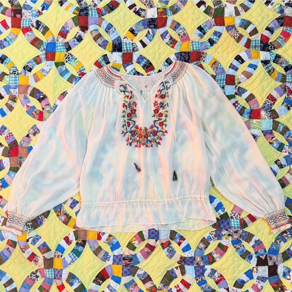 Vintage 1930s/1940s Embroidered Hungarian blouse